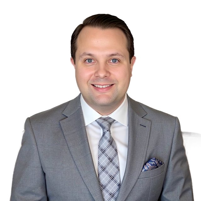 Robert Di Lisi, Ontario landlord paralegal